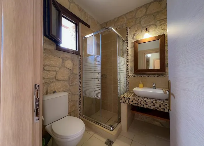 Artis Stone Heaven Retreat 度假居 Kalandra