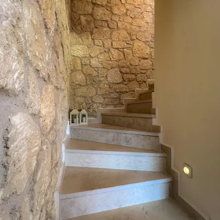 בית נופש Artis Stone Heaven Retreat